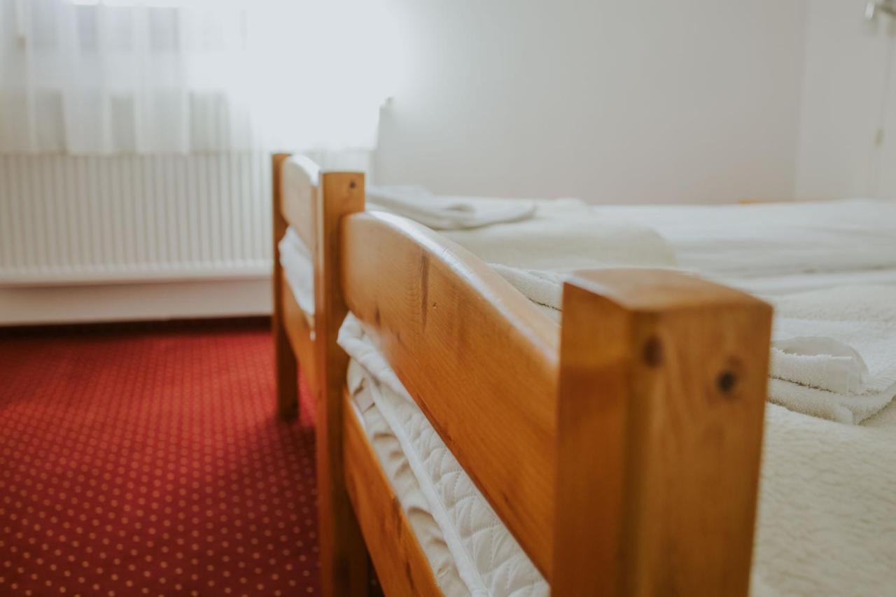 Pension Tofalvi Харгита-Бэй Экстерьер фото