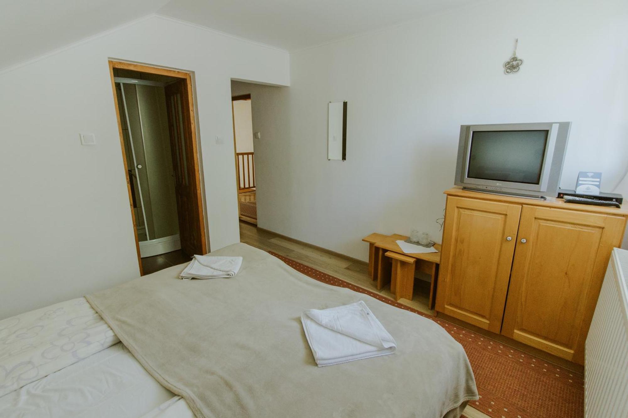 Pension Tofalvi Харгита-Бэй Экстерьер фото